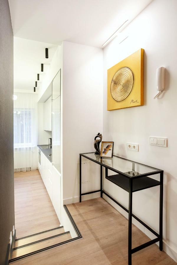 Luxury For Everyone - Hills Park Lux Apartments 2 Аеропорт Вільнюс Екстер'єр фото